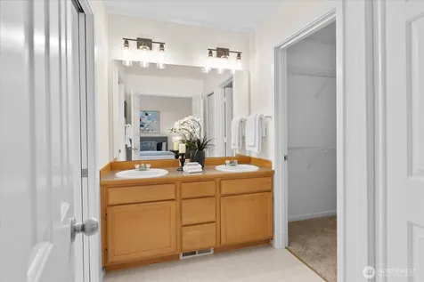 9003 158th Place NE Redmond WA 98052