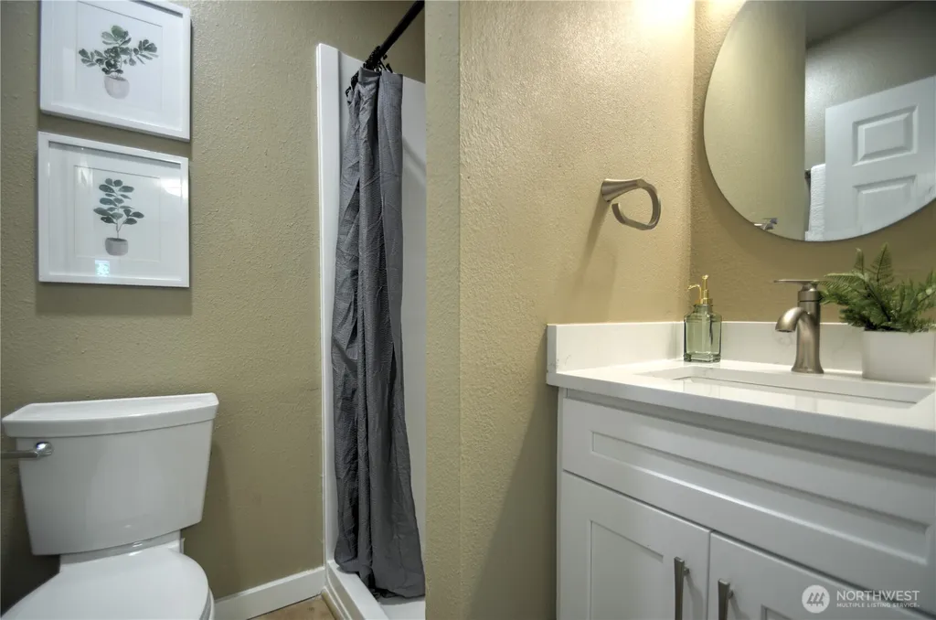 7028 Boston Harbor Road NE Olympia WA 98506