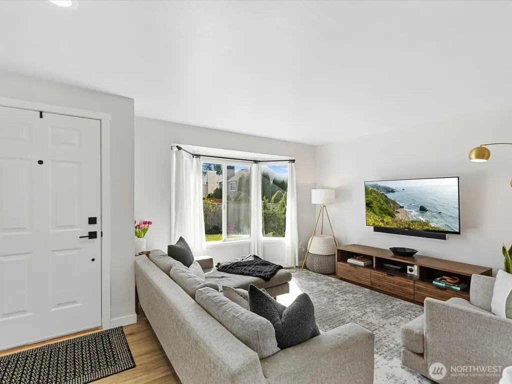 22905 SE 281 Place Maple Valley WA 98038