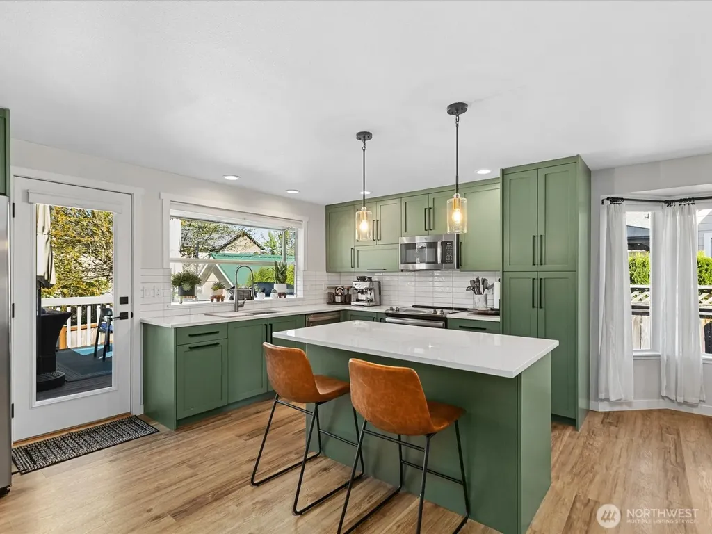 22905 SE 281 Place Maple Valley WA 98038