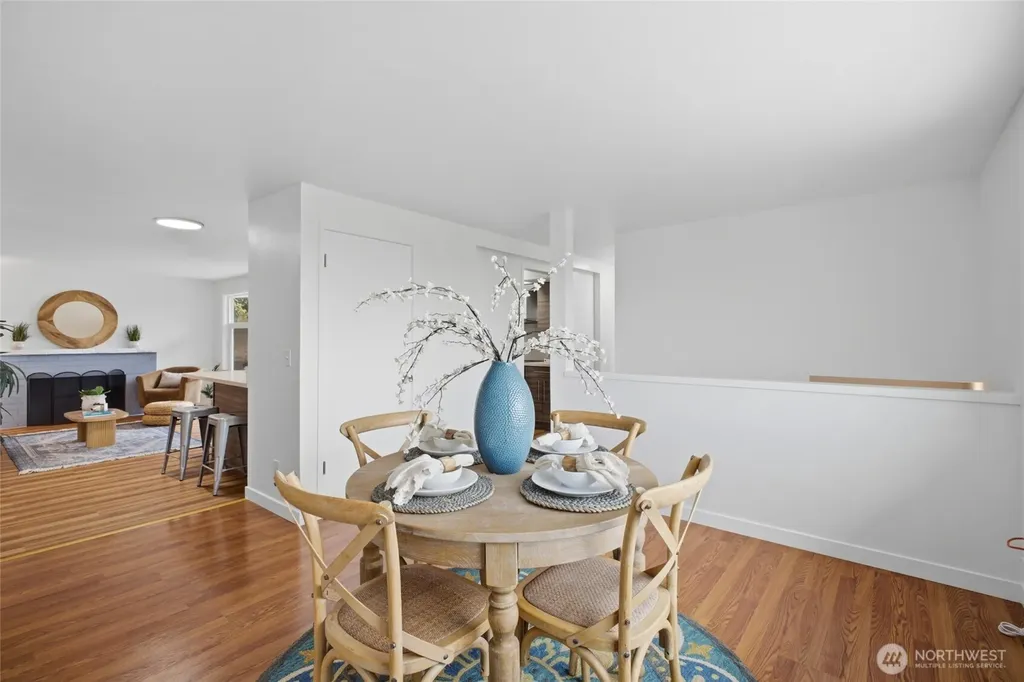 5922 23rd Avenue S Seattle WA 98108