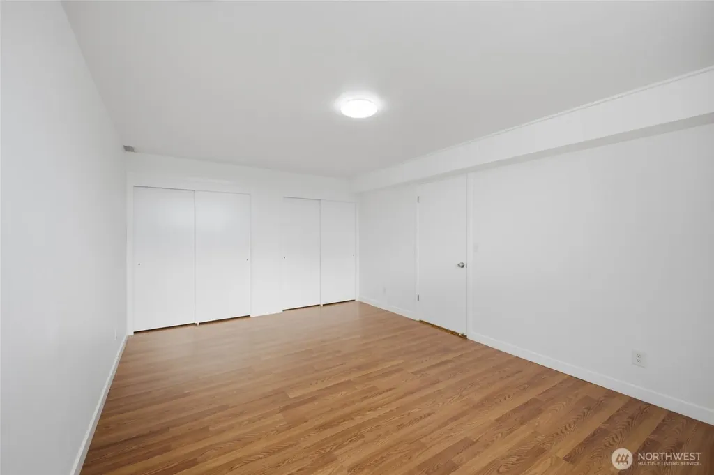 5922 23rd Avenue S Seattle WA 98108