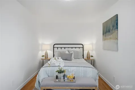 5922 23rd Avenue S Seattle WA 98108