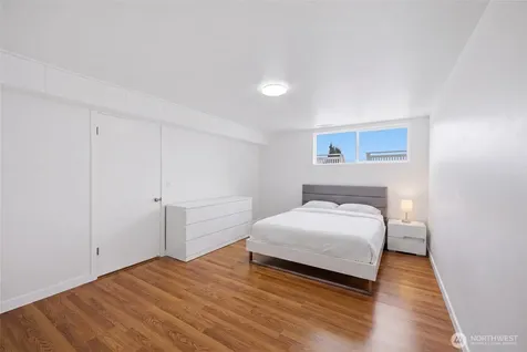 5922 23rd Avenue S Seattle WA 98108