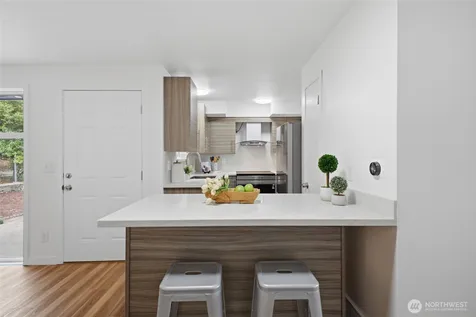 5922 23rd Avenue S Seattle WA 98108