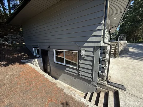 4515 Chrisella Road E Edgewood WA 98372