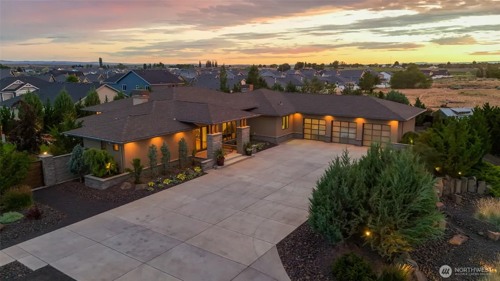 6375 Rd 1.8 NE Moses Lake WA 98837