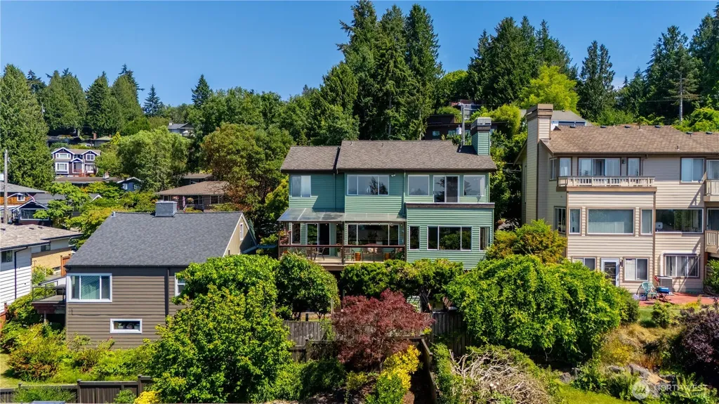 9297 44th Avenue SW Seattle WA 98136