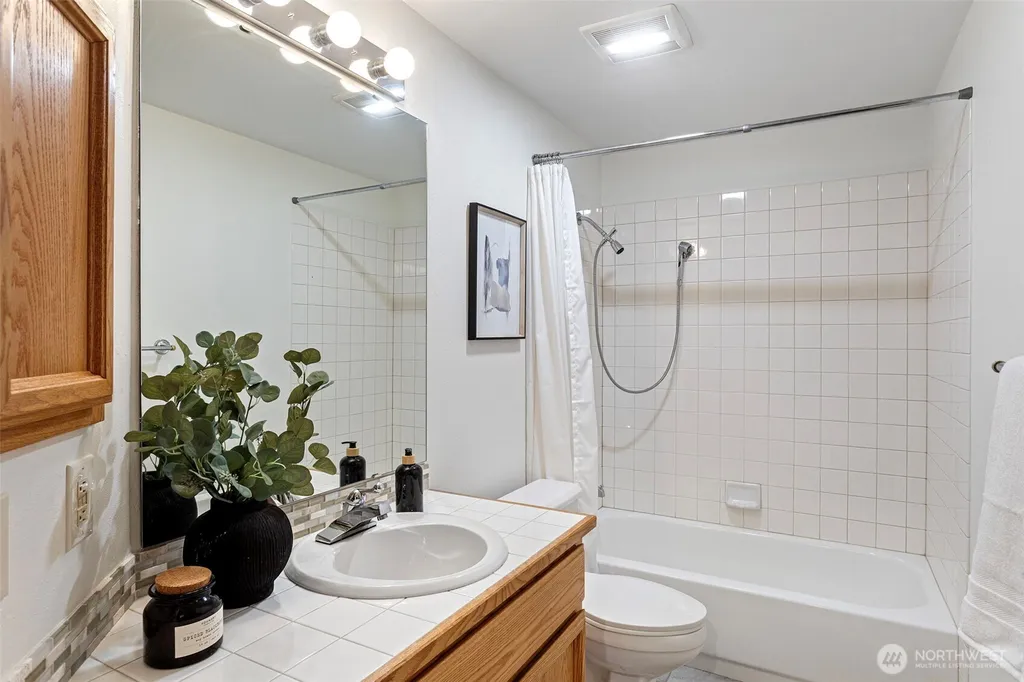 432 3rd Avenue S Edmonds WA 98020