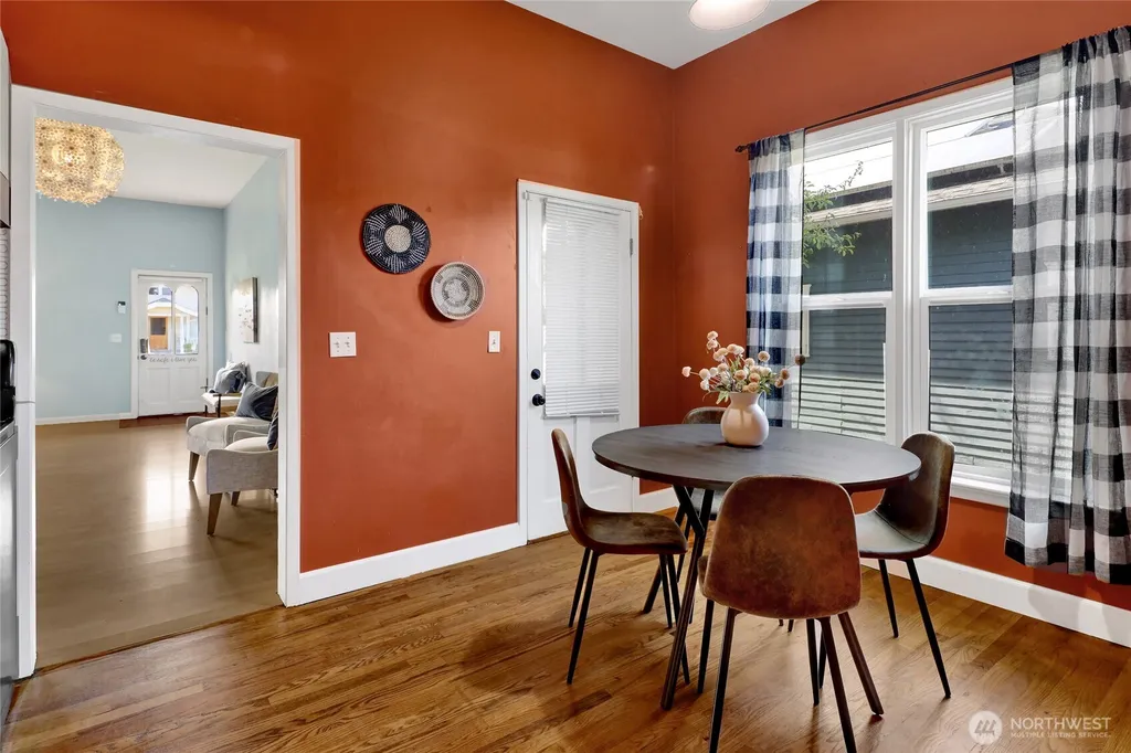 1444 Iron Street Bellingham WA 98225