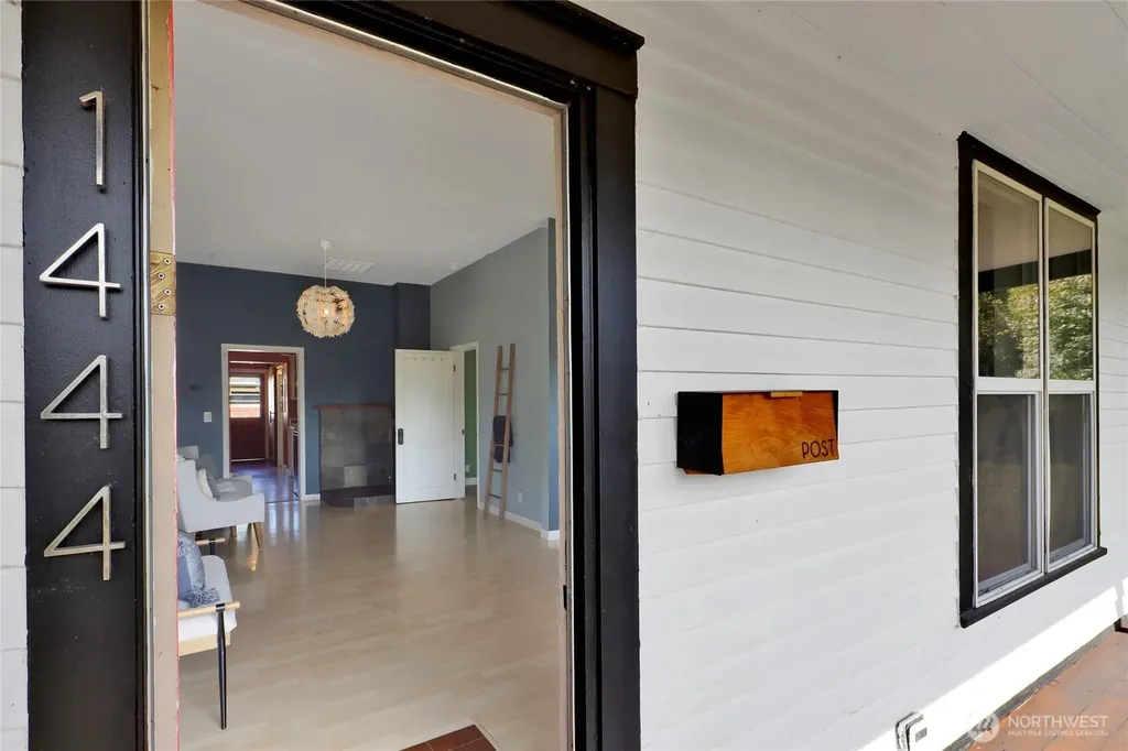 1444 Iron Street Bellingham WA 98225