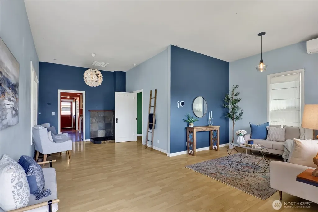 1444 Iron Street Bellingham WA 98225