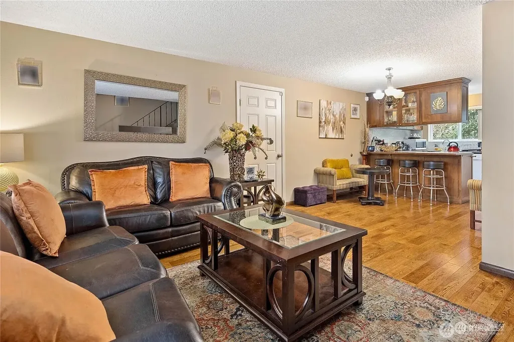 947 N 163rd Street Shoreline WA 98133
