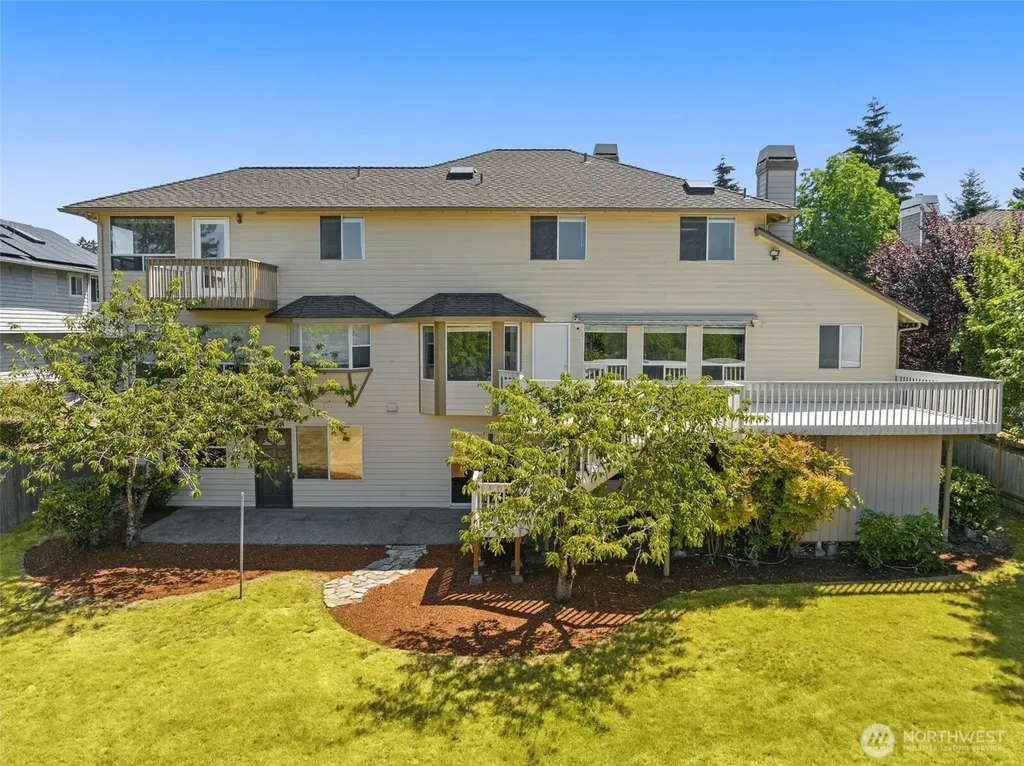 20503 96th Way S Kent WA 98031