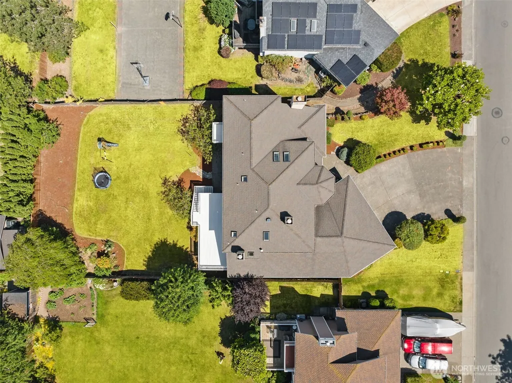 20503 96th Way S Kent WA 98031