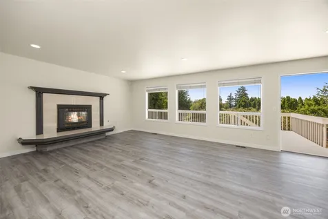 20503 96th Way S Kent WA 98031