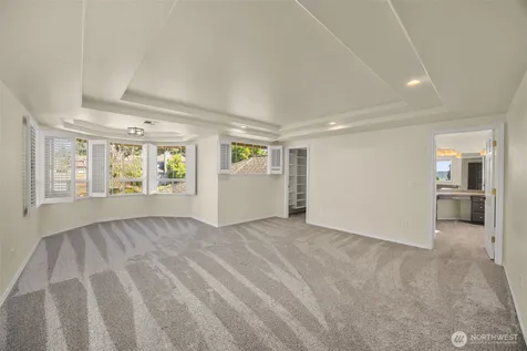 20503 96th Way S Kent WA 98031