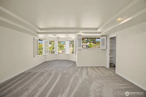 20503 96th Way S Kent WA 98031