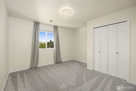 20503 96th Way S Kent WA 98031