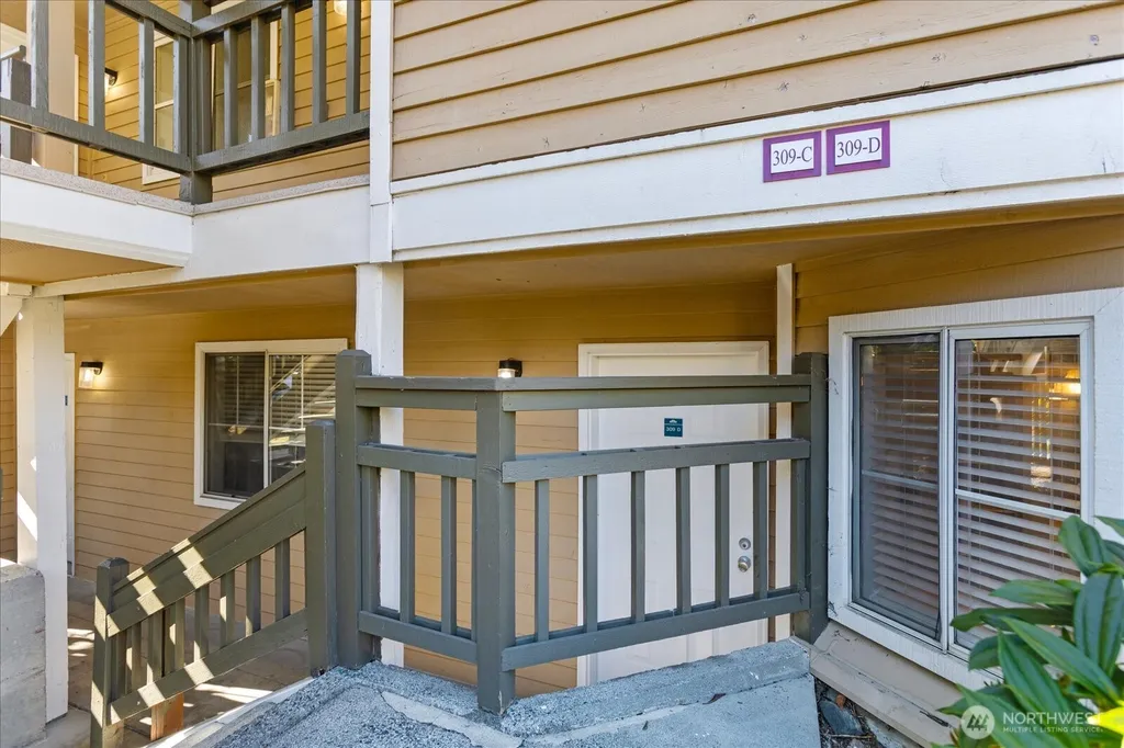 5300 Harbour Pointe Boulevard Mukilteo WA 98275