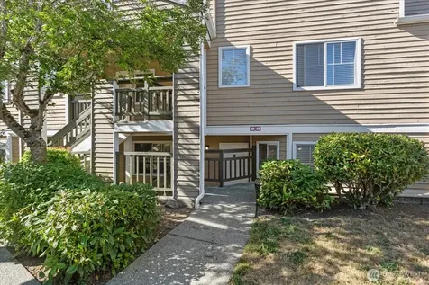 5300 Harbour Pointe Boulevard Mukilteo WA 98275