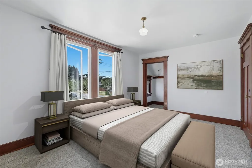 328 S Anacortes Street Burlington WA 98233