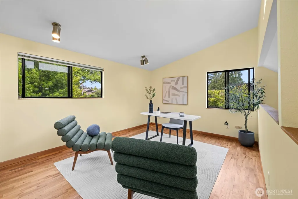 2315 26th Avenue E Seattle WA 98112