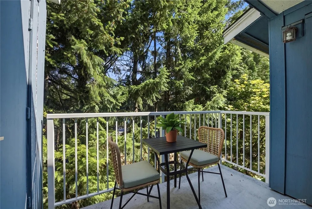 300 N 130th Street Seattle WA 98133