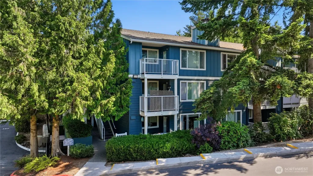 300 N 130th Street Seattle WA 98133