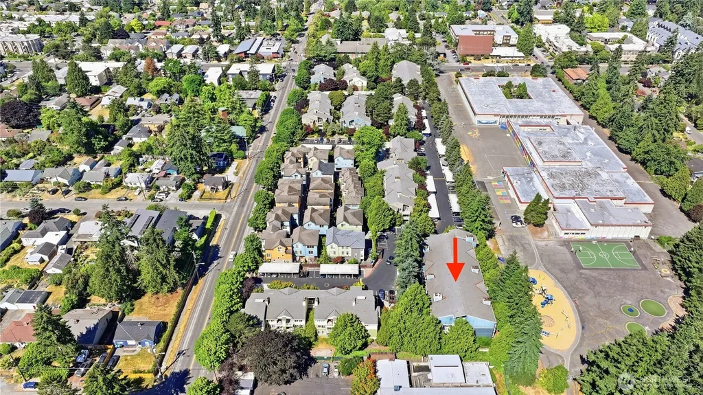 300 N 130th Street Seattle WA 98133