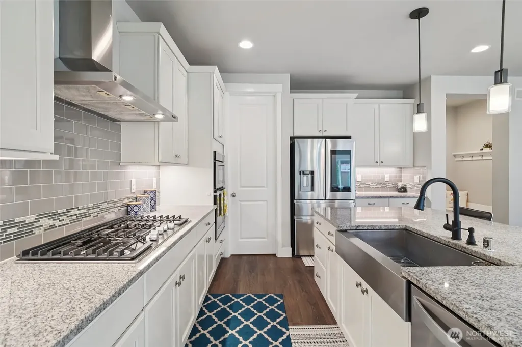22745 SE 265th Place Maple Valley WA 98038