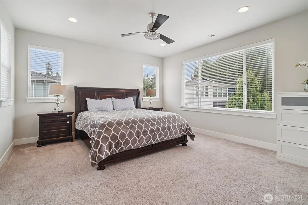 22745 SE 265th Place Maple Valley WA 98038