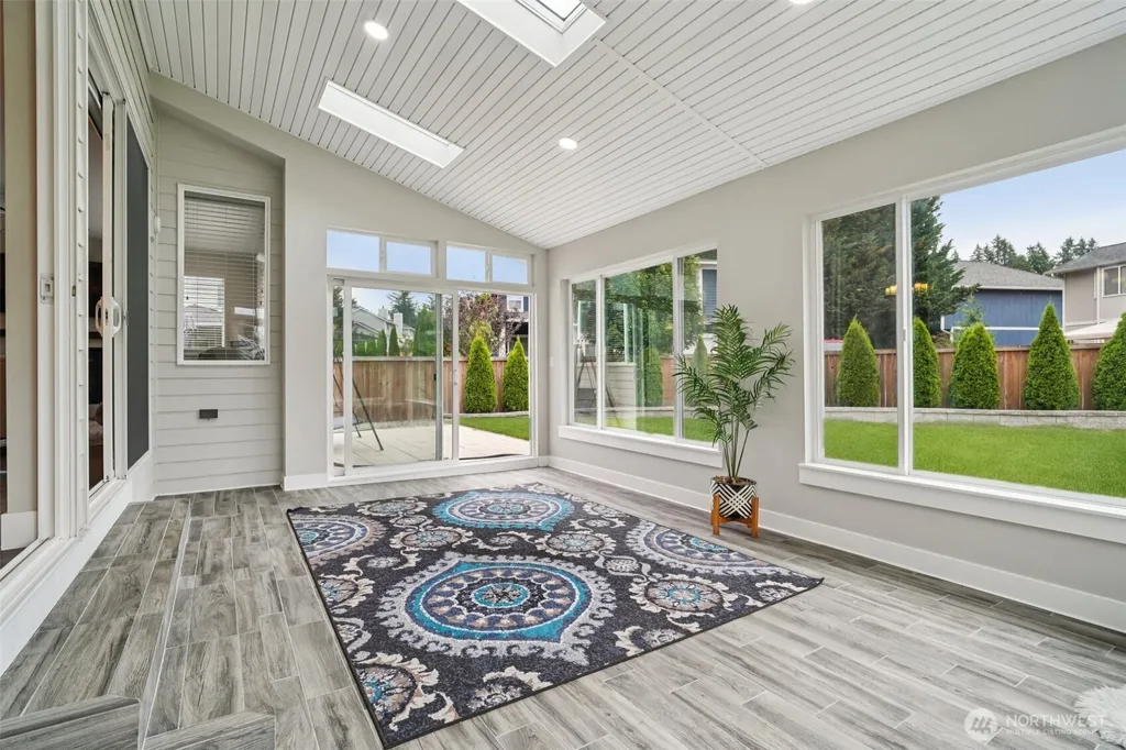 22745 SE 265th Place Maple Valley WA 98038