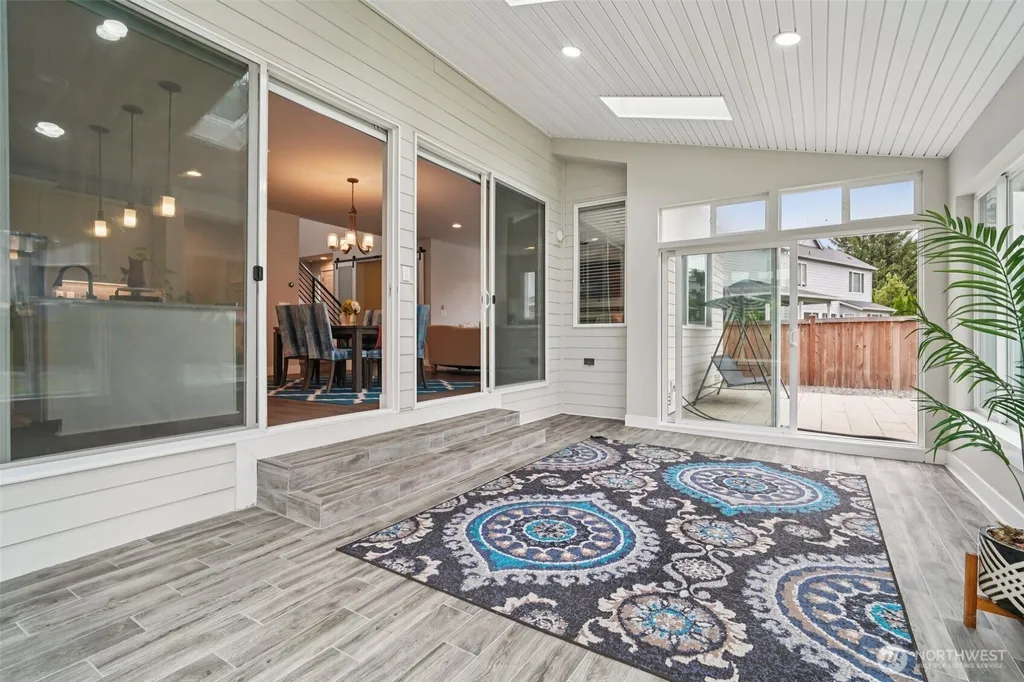 22745 SE 265th Place Maple Valley WA 98038