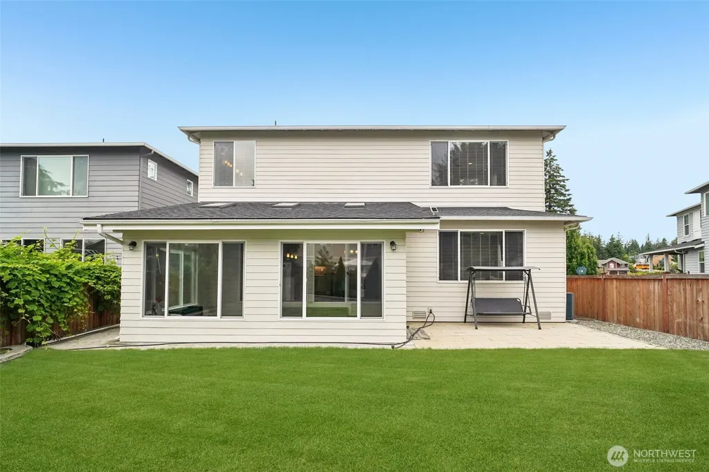 22745 SE 265th Place Maple Valley WA 98038
