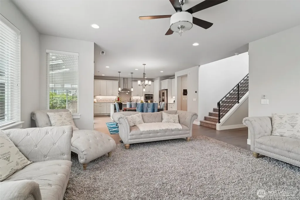 22745 SE 265th Place Maple Valley WA 98038