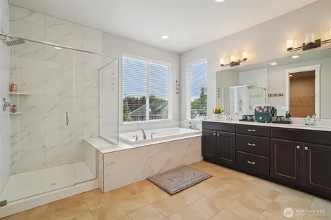 22745 SE 265th Place Maple Valley WA 98038