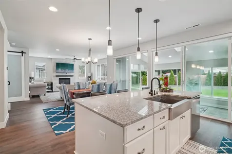 22745 SE 265th Place Maple Valley WA 98038