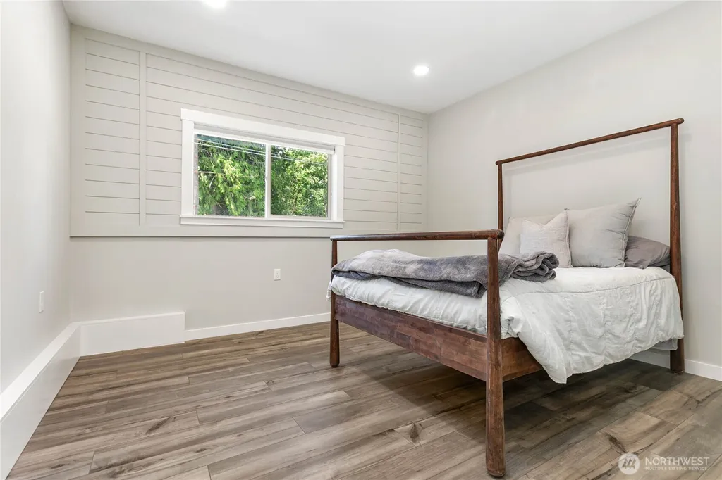 319 Vancouver Street Sumas WA 98295