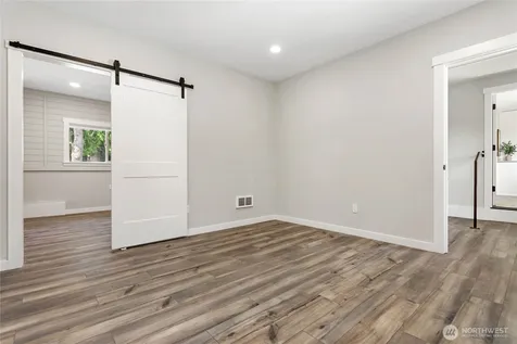 319 Vancouver Street Sumas WA 98295