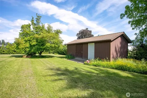 319 Vancouver Street Sumas WA 98295