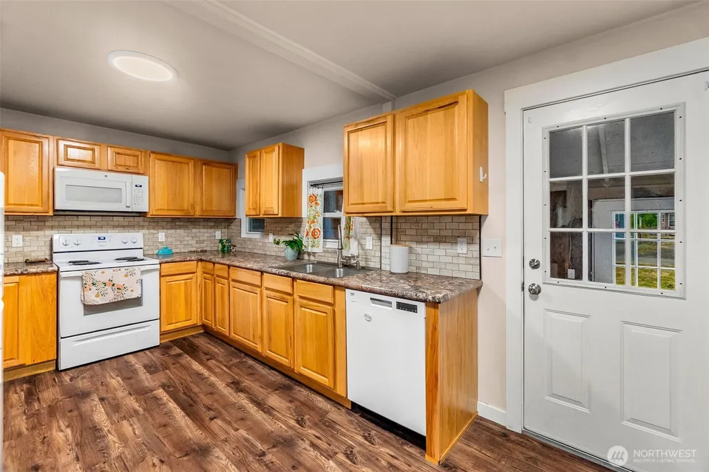 1312 Elizabeth Avenue Bremerton WA 98337