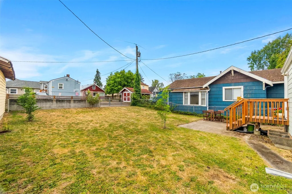 1312 Elizabeth Avenue Bremerton WA 98337