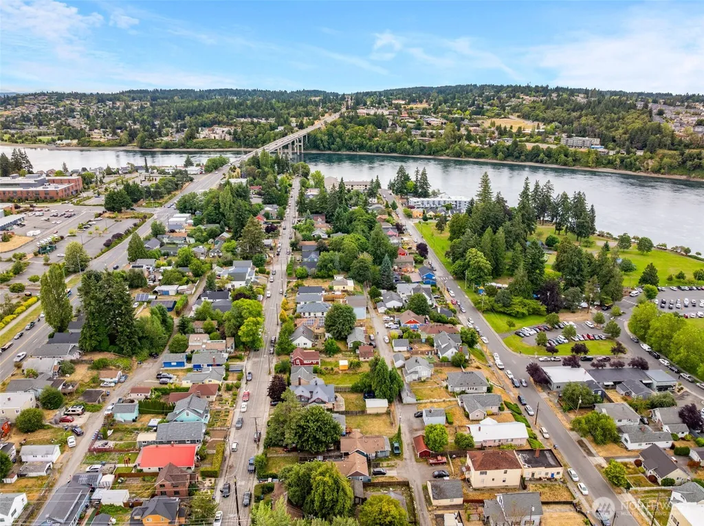 1312 Elizabeth Avenue Bremerton WA 98337