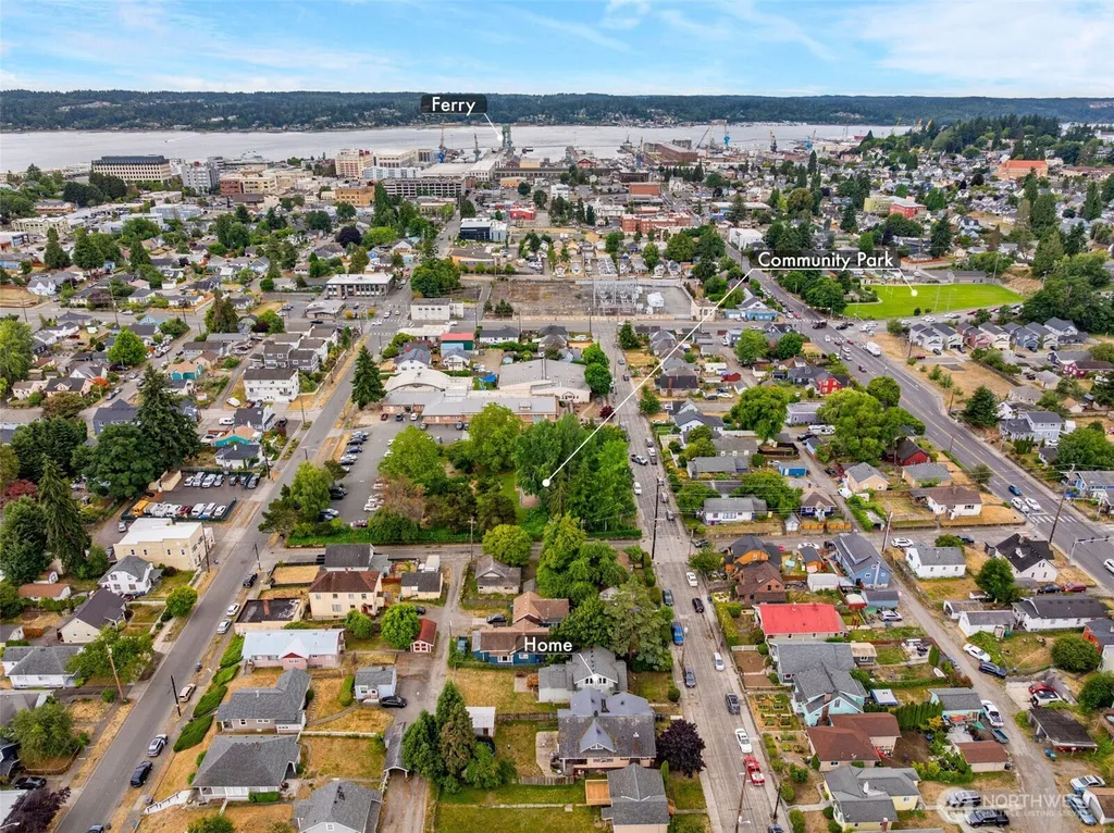 1312 Elizabeth Avenue Bremerton WA 98337