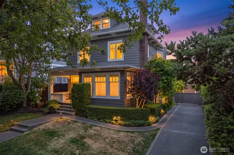 1218 3rd Avenue W Seattle WA 98119