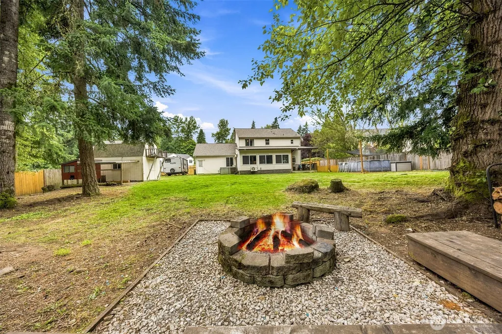29115 11th Avenue E Roy WA 98580