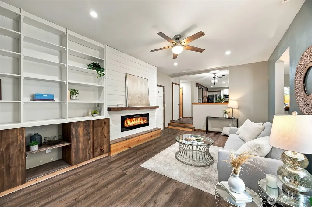 29115 11th Avenue E Roy WA 98580