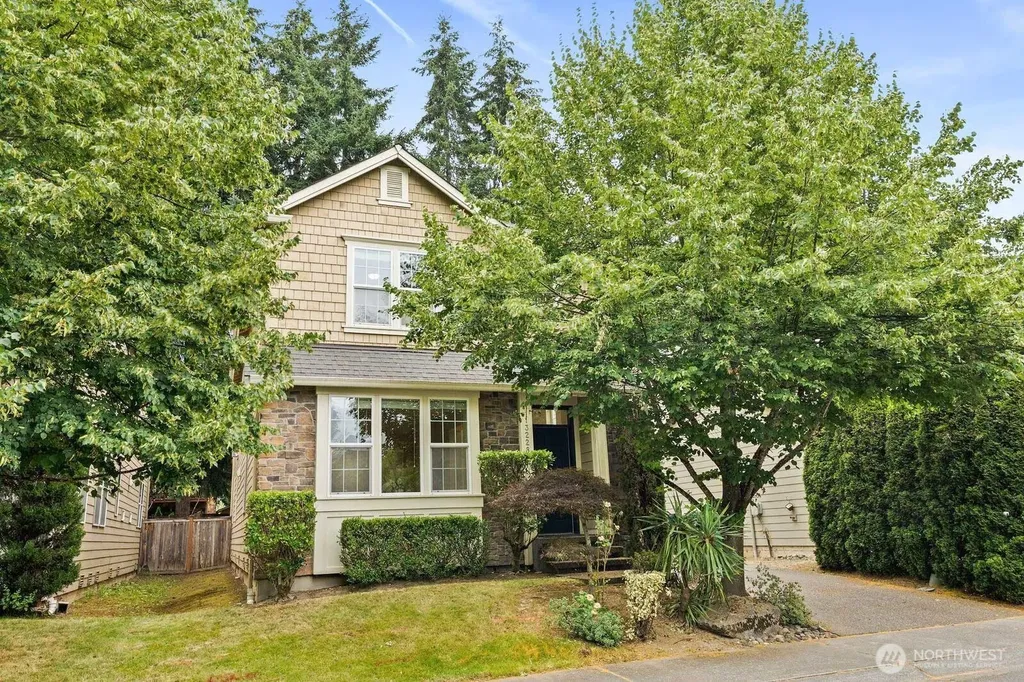 13228 126th Court NE Kirkland WA 98034