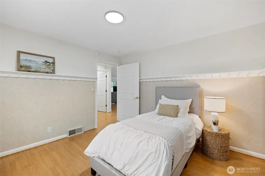 3516 176th Place SW Lynnwood WA 98037
